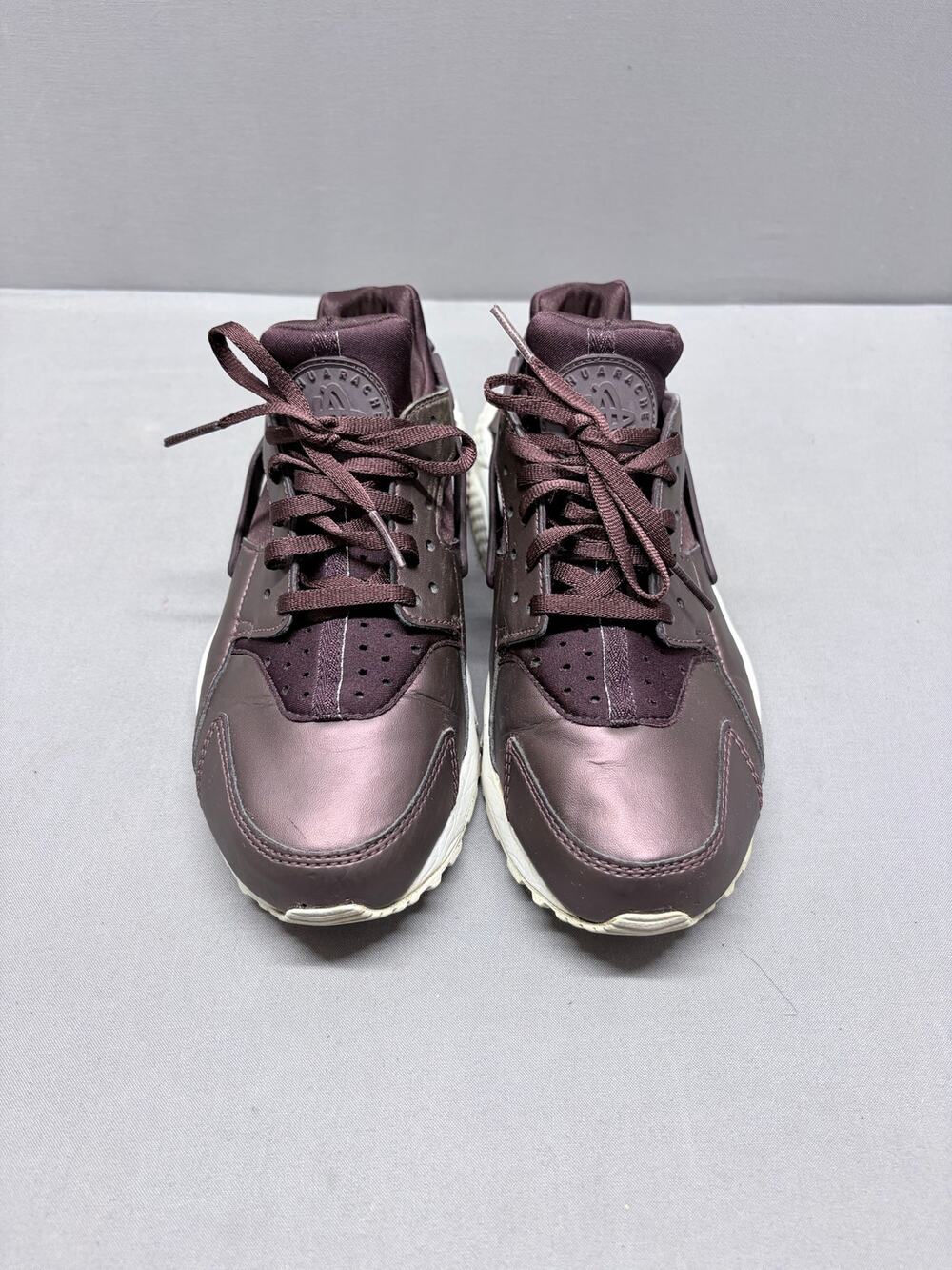 Nike Air Huarache Run Premium Metallic Mahogany White Womens Size 7 AA0523-202